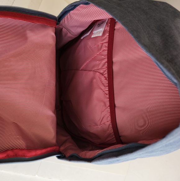 The Herschel Blue Crosshatch Eclipse Backpack - Picture 12 of 16